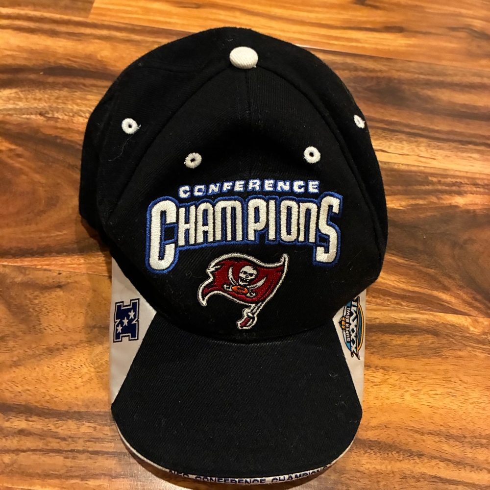 Vintage Tampa Bay Buccaneers 2002 NFC Conference Champions Hat Reebok